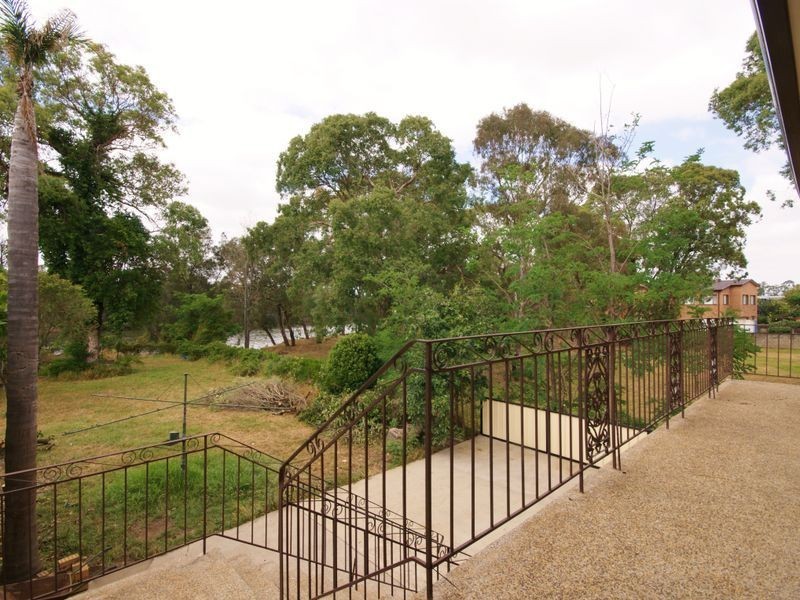 106 Newbridge Rd, Chipping Norton NSW 2170