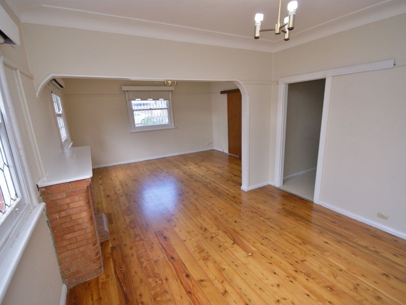 39 West St, Guildford NSW 2161