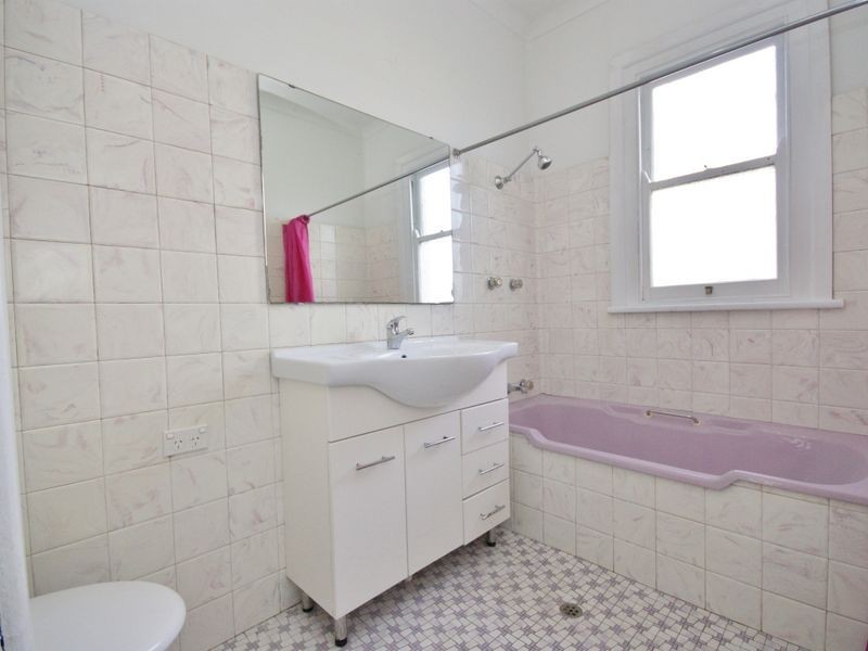 39 West St, Guildford NSW 2161