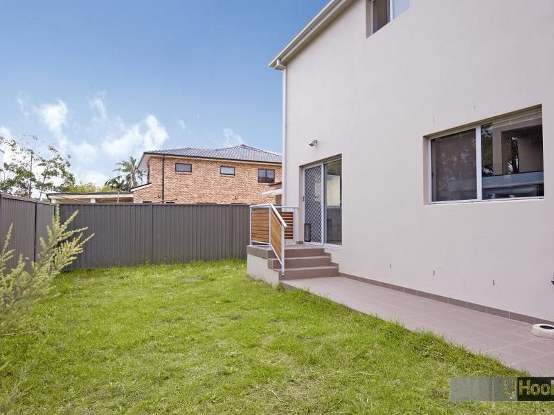 1a Gordon Parker St, Revesby NSW 2212
