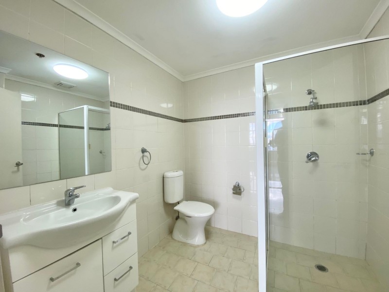 4523/57 Queen St, Auburn NSW 2144