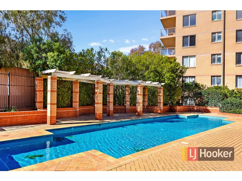 2/2 Macquarie Rd, Auburn NSW 2144