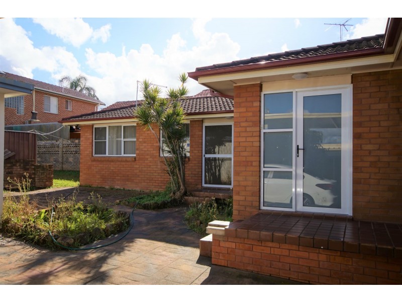 32a Bourke St, Smithfield NSW 2164