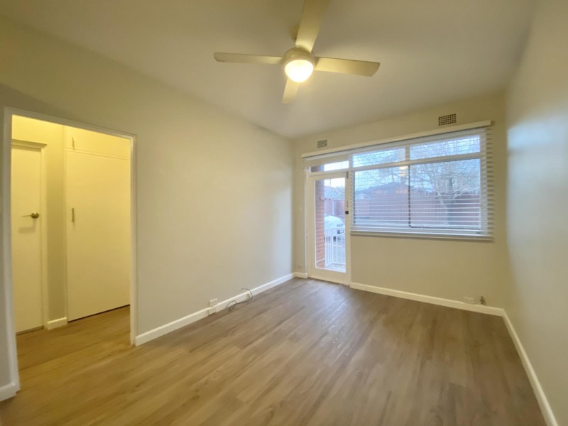 3/34 Flora St, Roselands NSW 2196