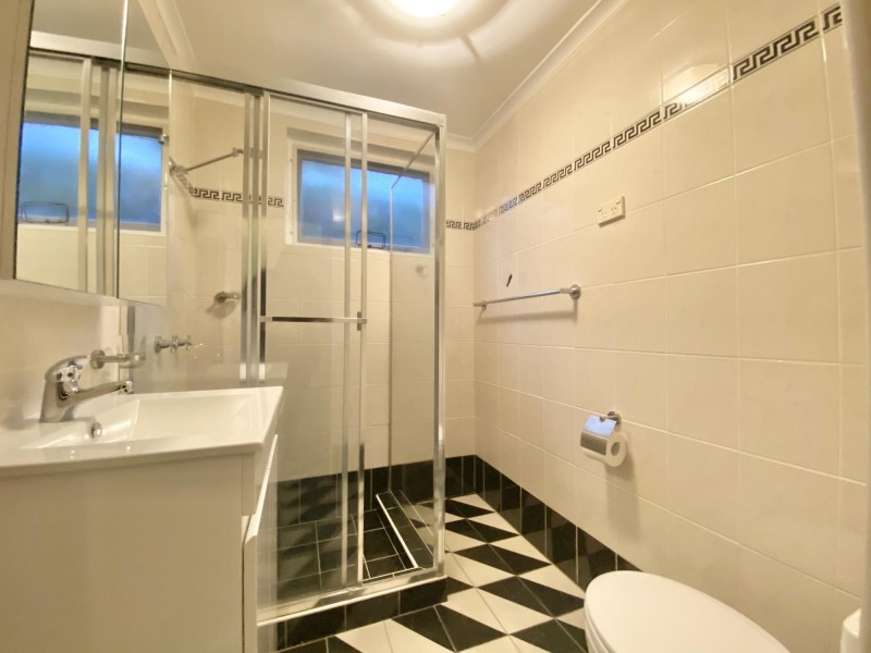 3/34 Flora St, Roselands NSW 2196