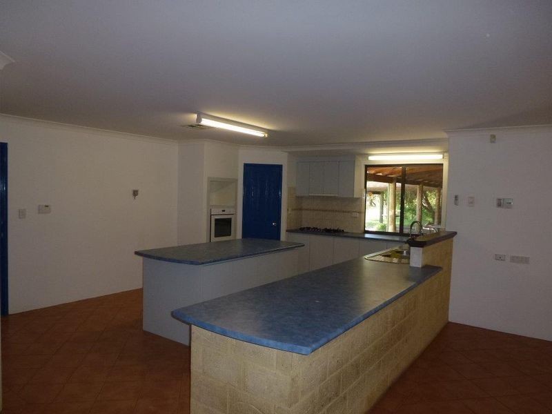 37 Victoria Road, Kenwick WA 6107