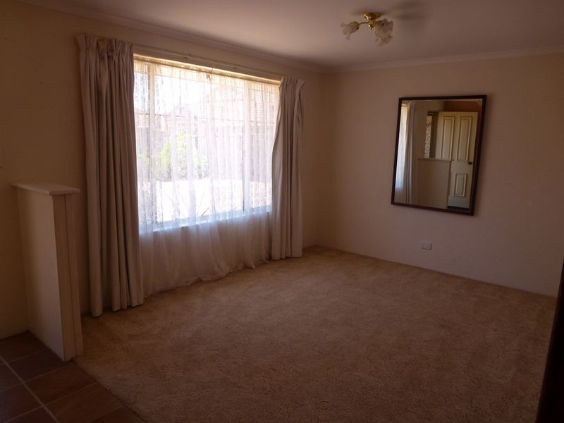 14/6 Heron Place, Maddington WA 6109