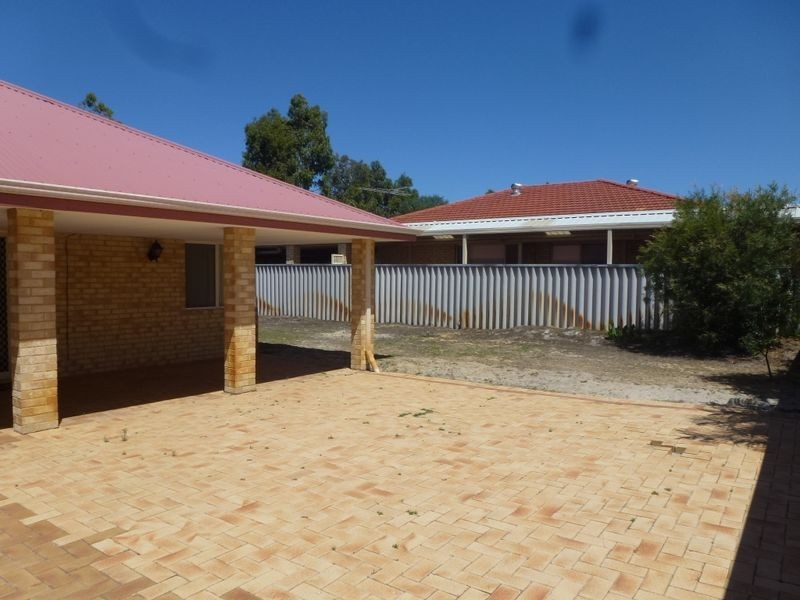 9 Rosewood Lane, Thornlie WA 6108