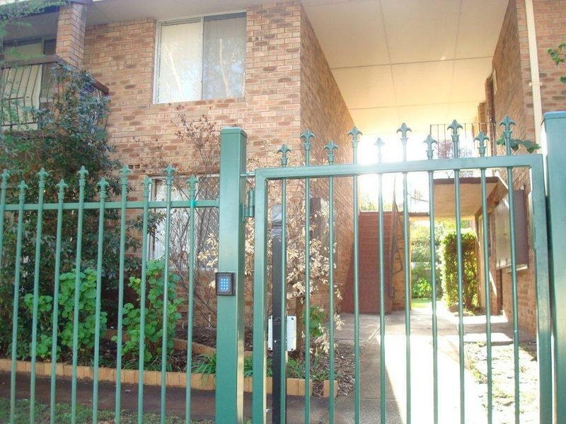 1/1047 Albany Highway, St James WA 6102