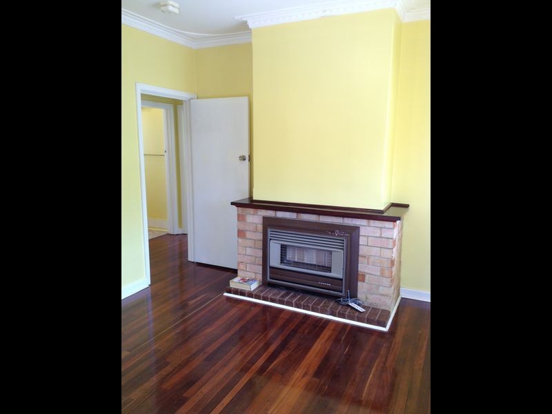 36 Berehaven Avenue, Thornlie WA 6108