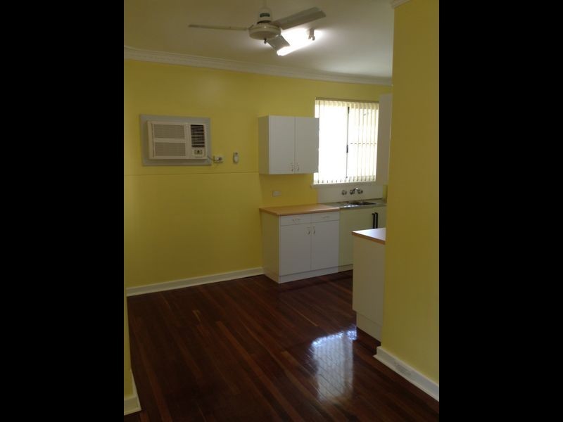 36 Berehaven Avenue, Thornlie WA 6108