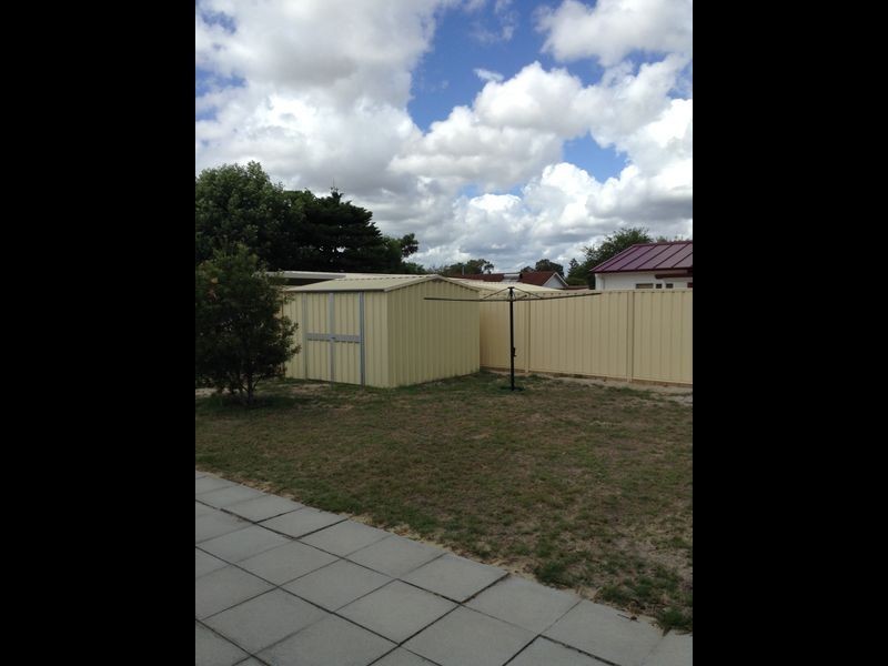 36 Berehaven Avenue, Thornlie WA 6108