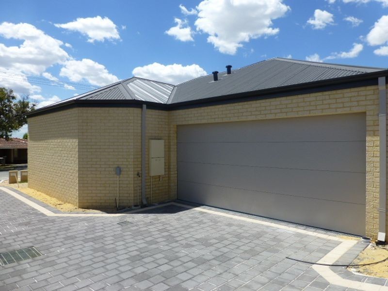 Unit 1, 11 Banksia Circle, Thornlie WA 6108