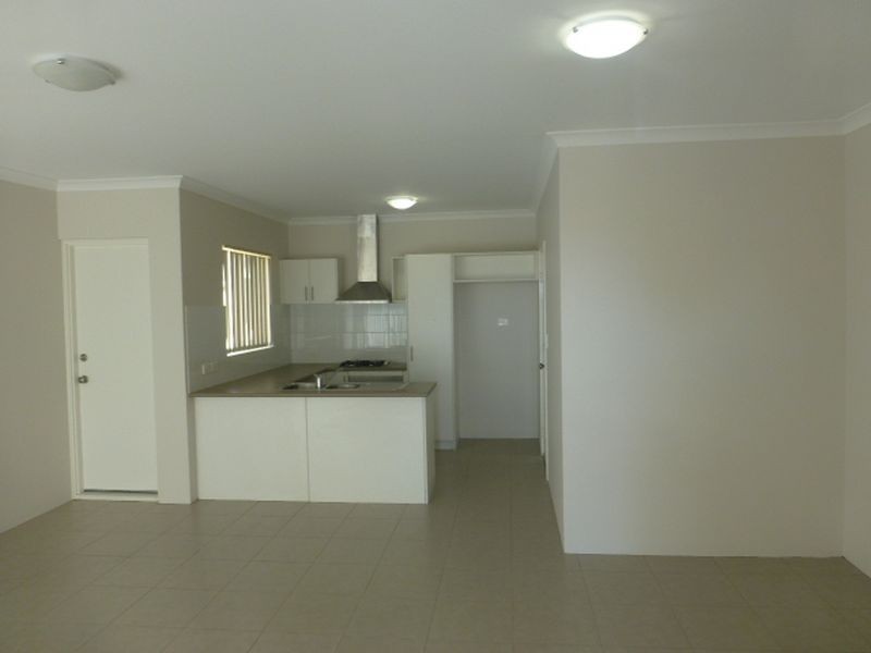Unit 1, 11 Banksia Circle, Thornlie WA 6108