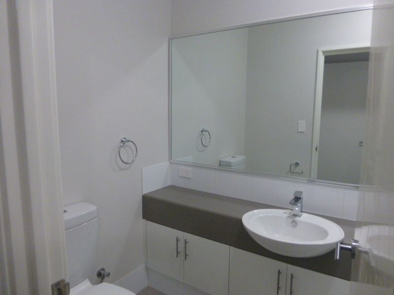 Unit 1, 11 Banksia Circle, Thornlie WA 6108