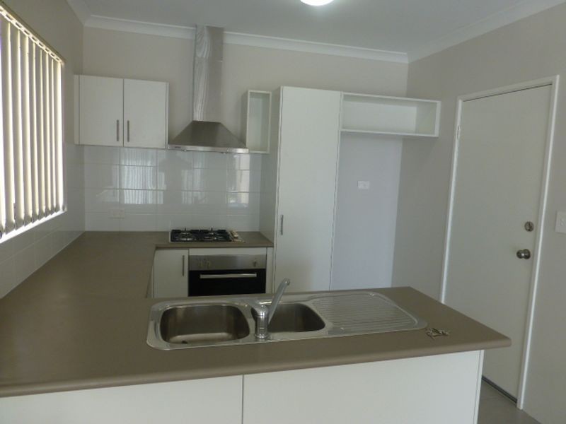 Unit 1, 11 Banksia Circle, Thornlie WA 6108