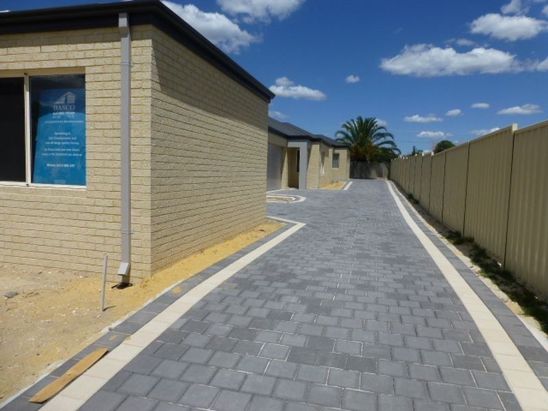Unit 2, 11 Banksia Circle, Thornlie WA 6108