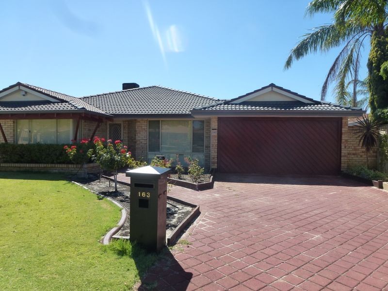163 Forest Lakes Drive, Thornlie WA 6108