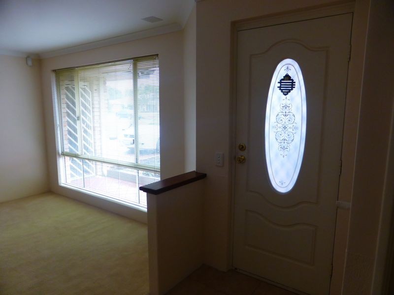 163 Forest Lakes Drive, Thornlie WA 6108