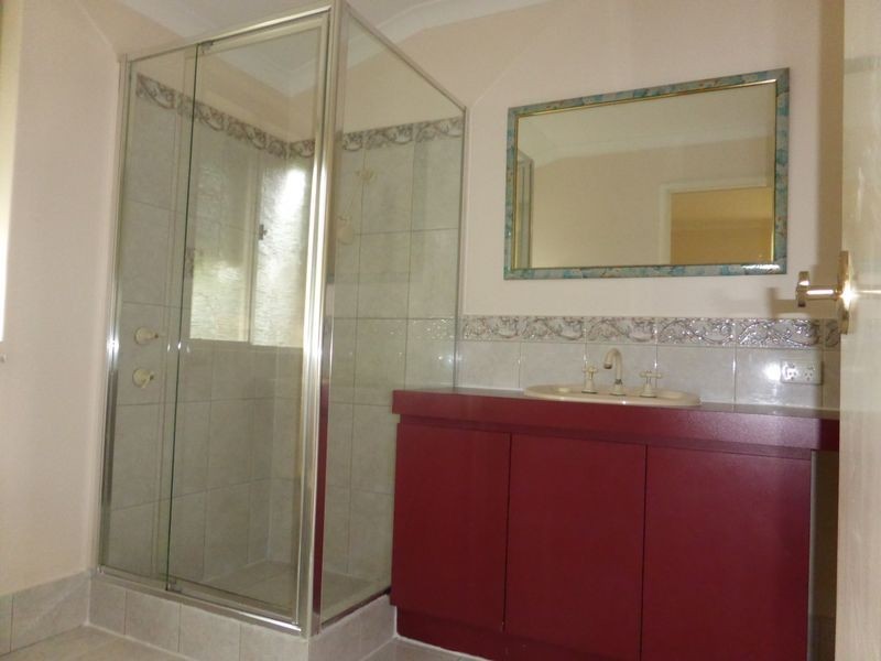 163 Forest Lakes Drive, Thornlie WA 6108