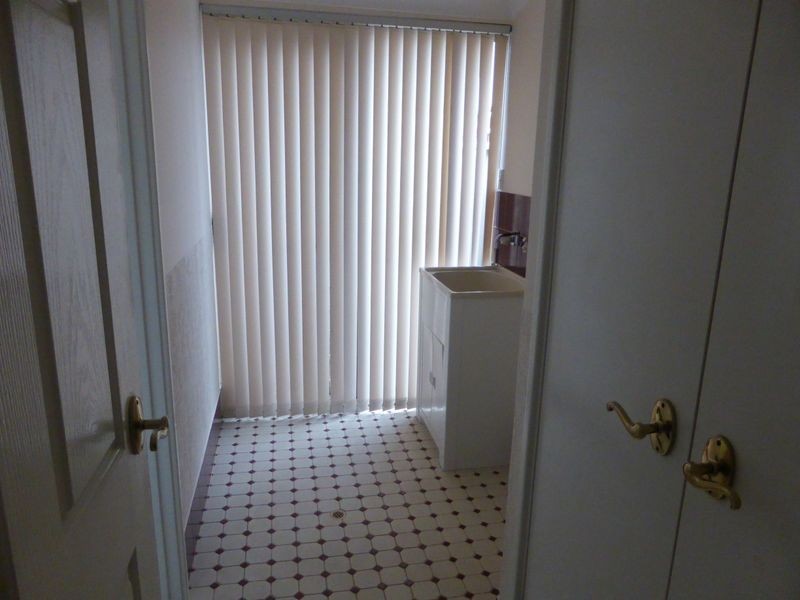 163 Forest Lakes Drive, Thornlie WA 6108