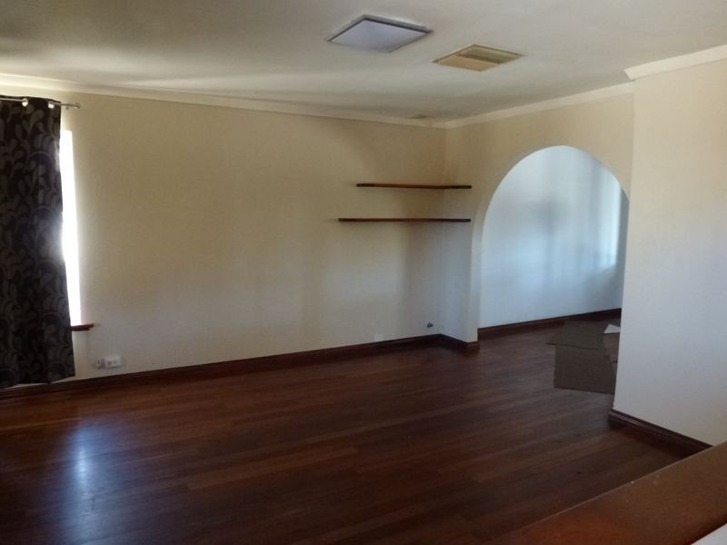 43 Yale Road, Thornlie WA 6108