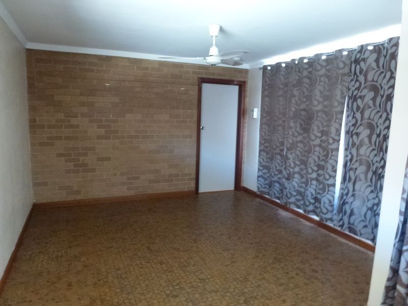 43 Yale Road, Thornlie WA 6108