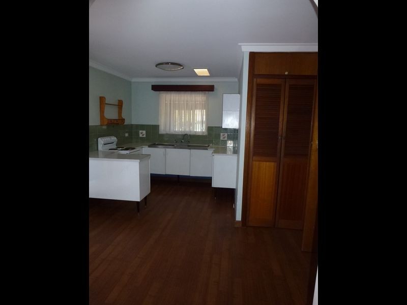 11 Tremlett Street, Thornlie WA 6108