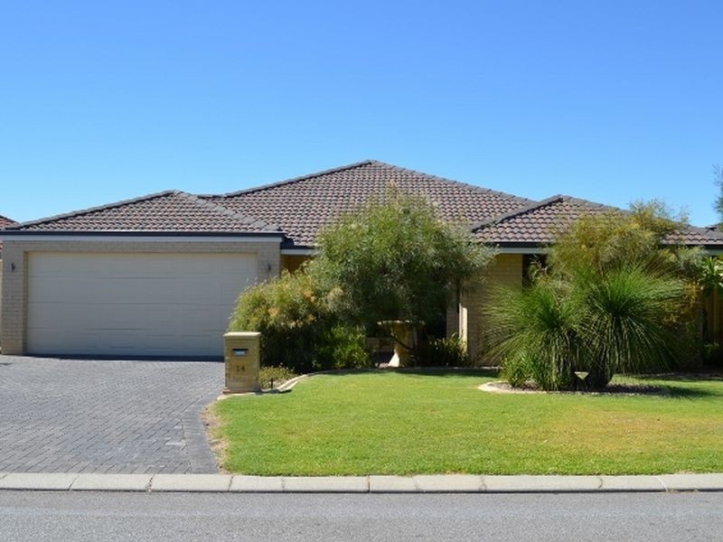 14 Dupont Way, Canning Vale WA 6155