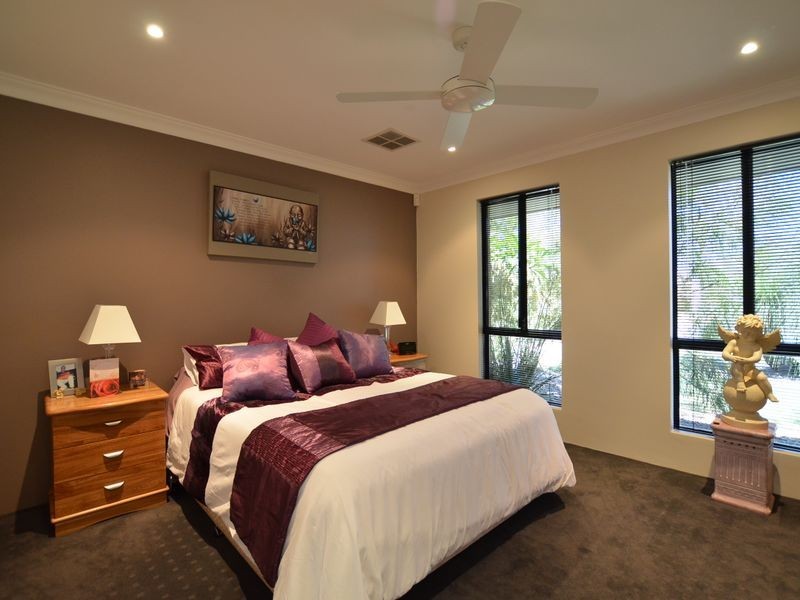 14 Dupont Way, Canning Vale WA 6155