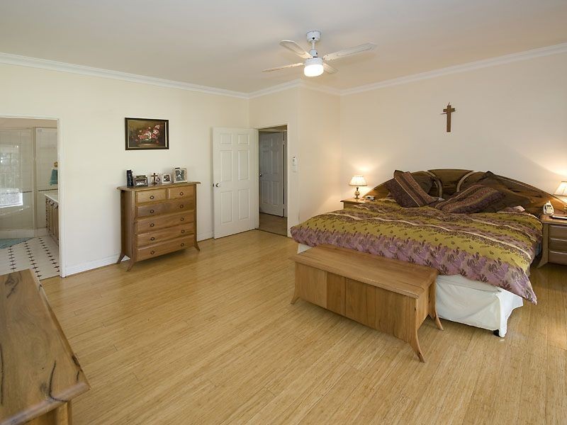 5 Owsten Court, Banjup WA 6164