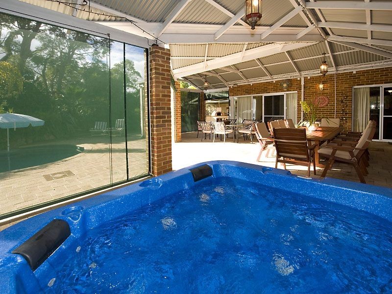 5 Owsten Court, Banjup WA 6164