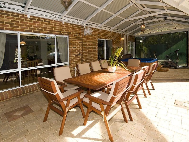 5 Owsten Court, Banjup WA 6164