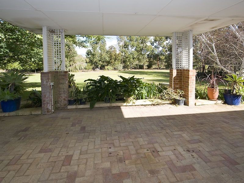 5 Owsten Court, Banjup WA 6164