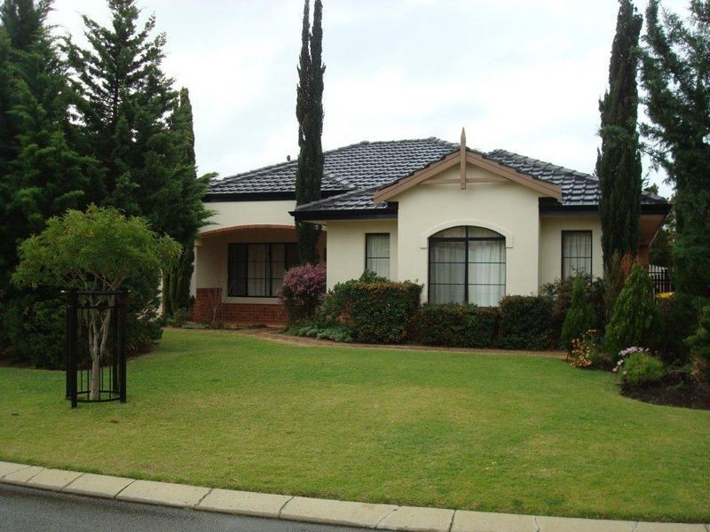 24 Gundaring Turn, Canning Vale WA 6155