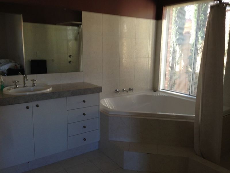 24 Gundaring Turn, Canning Vale WA 6155