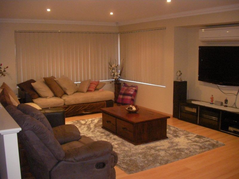 27 Kingsland Loop, Canning Vale WA 6155