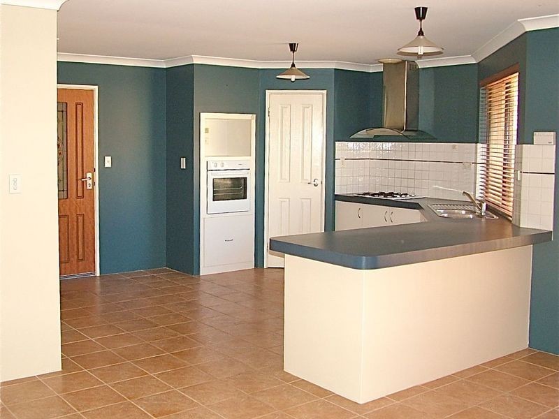 18 Buvelot Turn, Southern River WA 6110