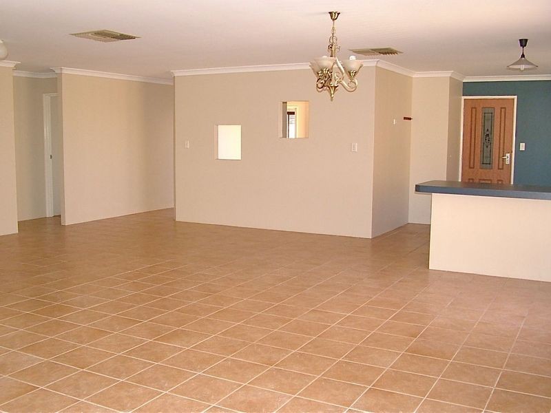 18 Buvelot Turn, Southern River WA 6110