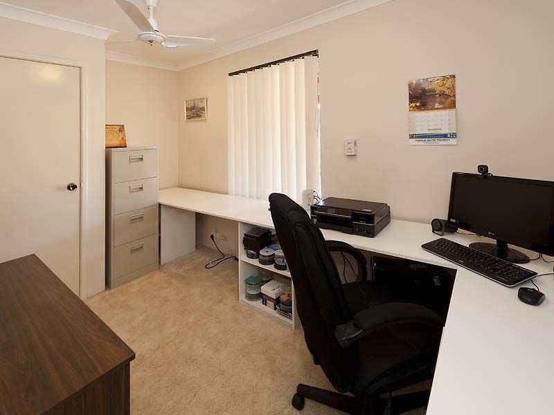 5 Castle Court, Thornlie WA 6108