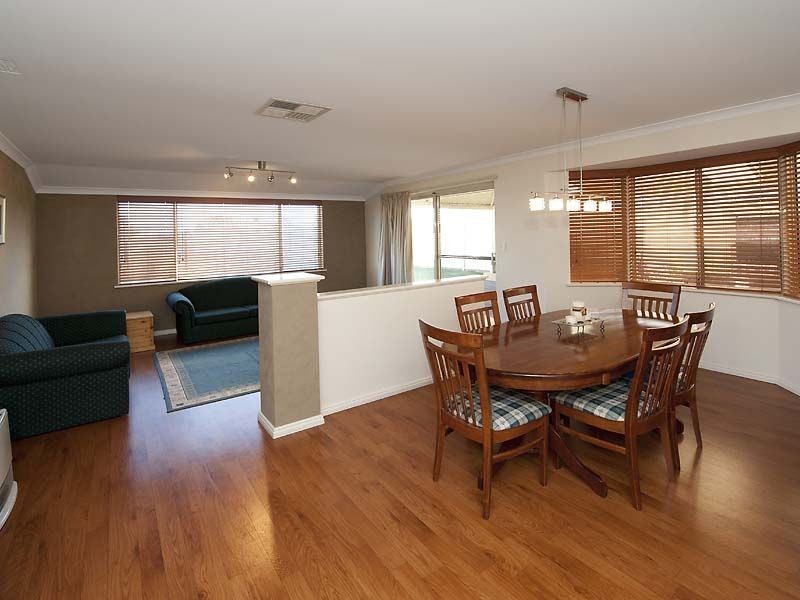 4 Hotham Way, Gosnells WA 6110