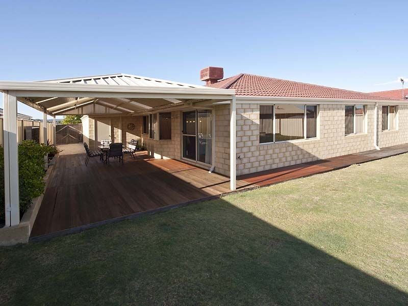 4 Hotham Way, Gosnells WA 6110