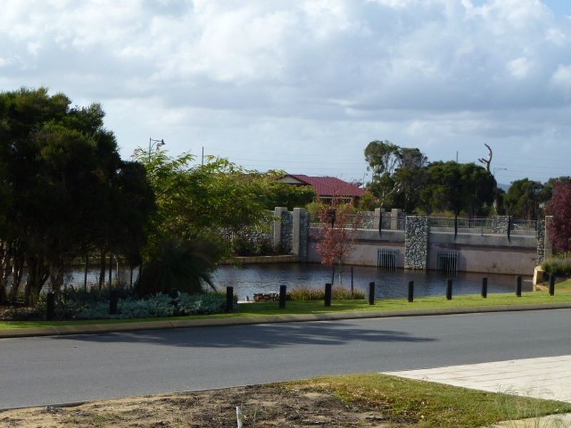 268 Wright Road, Harrisdale WA 6112