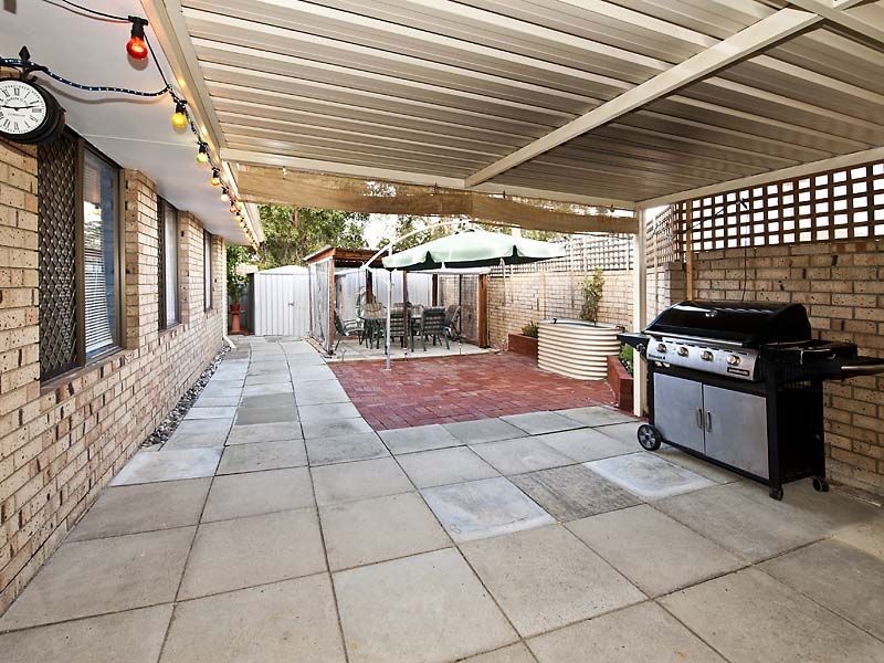 1/176 Cammillo Road, Kelmscott WA 6111