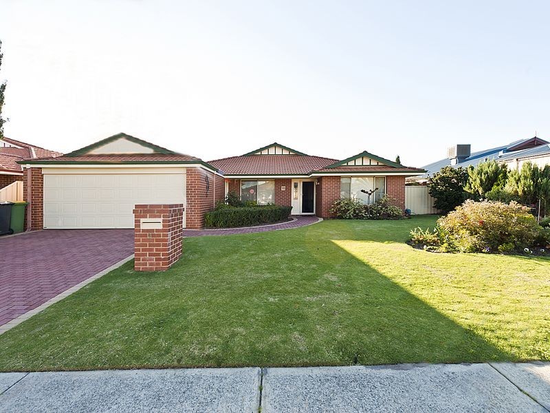 18 Capensia Way, Canning Vale WA 6155