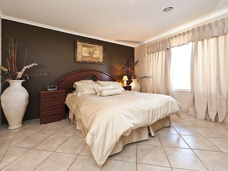 18 Capensia Way, Canning Vale WA 6155