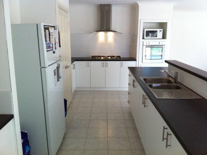 21 Grenoble Street, Piara Waters WA 6112