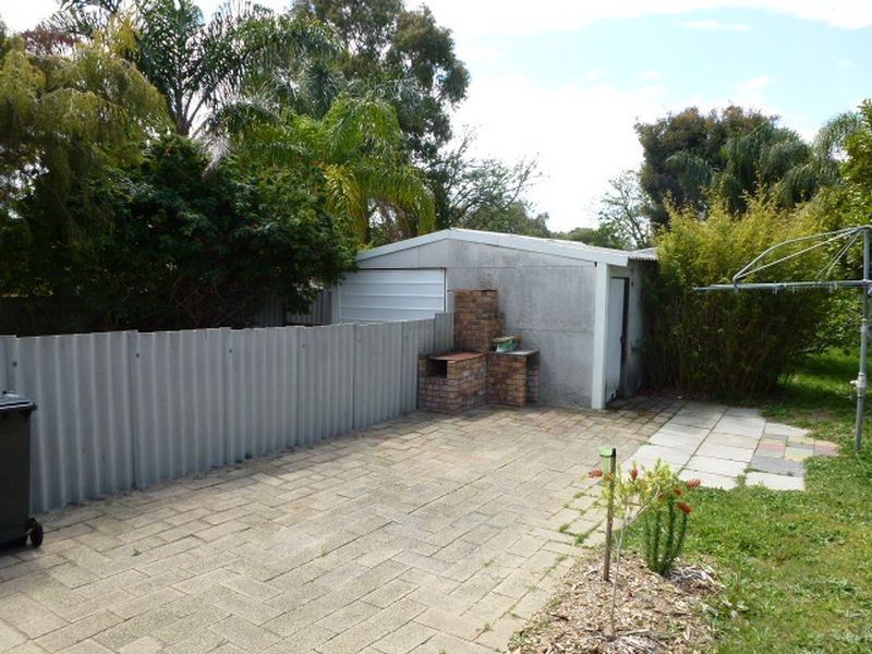 22 Chale Street, Gosnells WA 6110