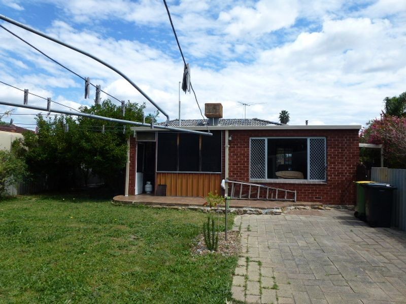 22 Chale Street, Gosnells WA 6110