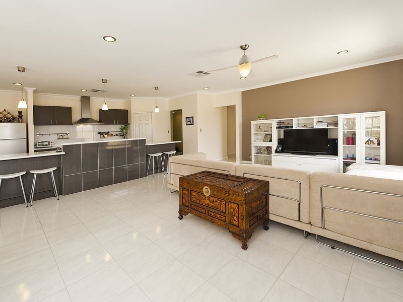 35 Shelduck Bend, Harrisdale WA 6112